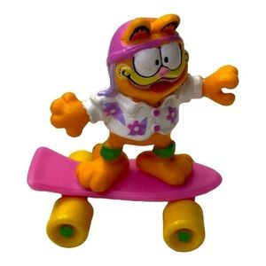 Vintage 1988 McDonald’s Happy Meal Garfield Riding A Skateboard Toy